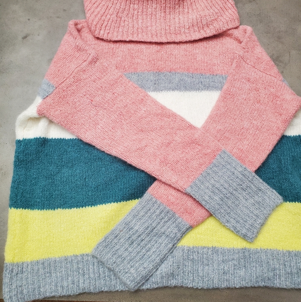 NWT Lou & Grey for Loft turtleneck sweater